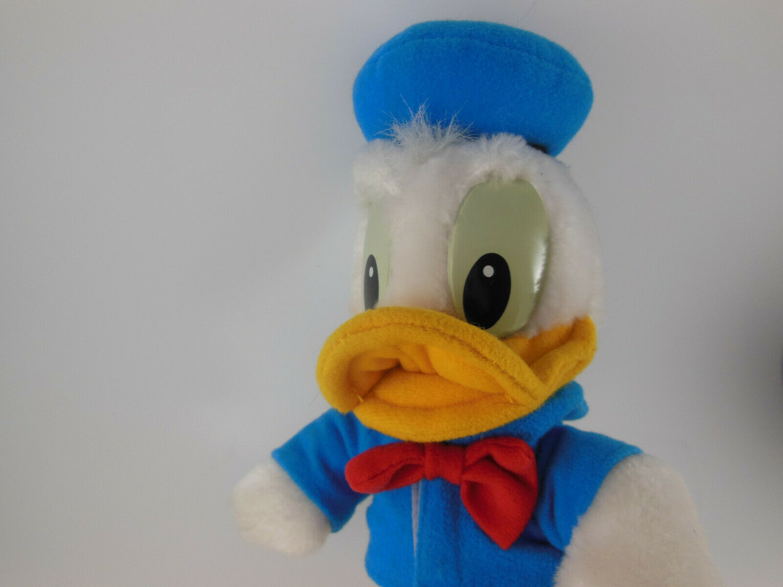 Disneyland World Donald Duck plush 9