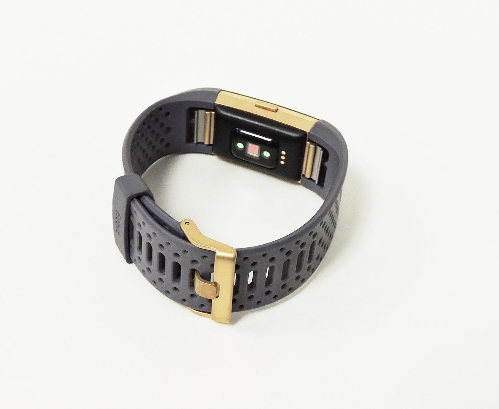 rose gold fitbit charge 2