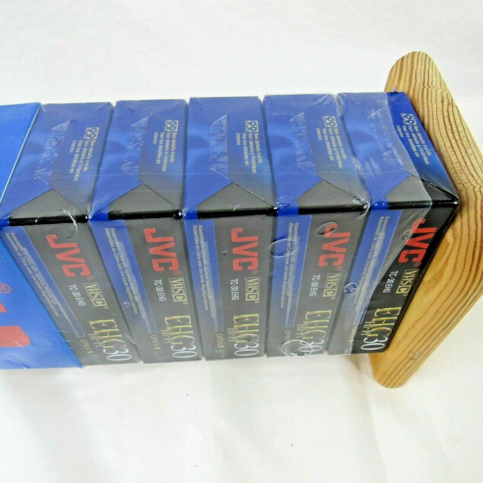 JVC EHG TC 30 Compact VHS C Camcorder Tape Hi Fi 90 Min EP with Rack