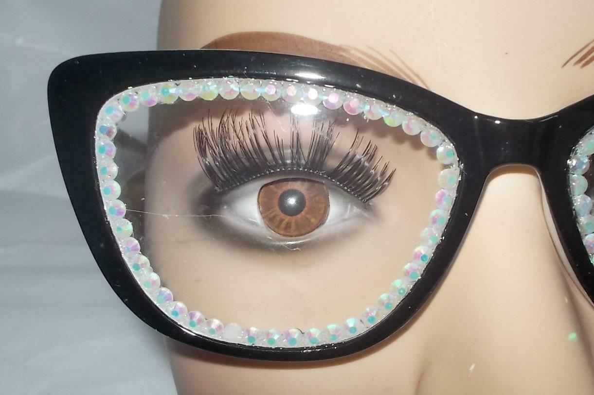 READING GLASSES GORGEOUS 2 COLOR CAT EYE READERS BLACK & WHITE FREE US SHIP