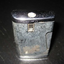 Vintage Ronson Varaflame Comet Squeeze Grip Gas Butane Lighter Made In England - $14.99