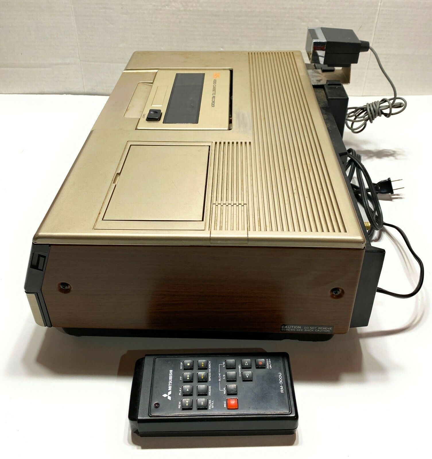 Vintage 1980 Mitsubishi HS-300U Top Loading VCR with Remote and Sensor ...