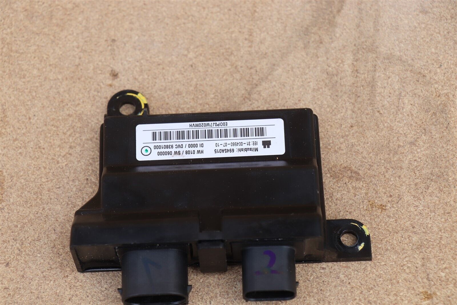 Mitsubishi Passenger Seat Occupant Detection Sensor Module Computer