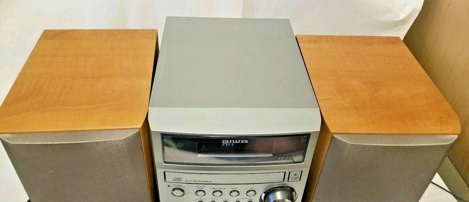 Aiwa XREM50 Micro Book Shelf CD Stereo System Cassette AM/FM CDR/RW