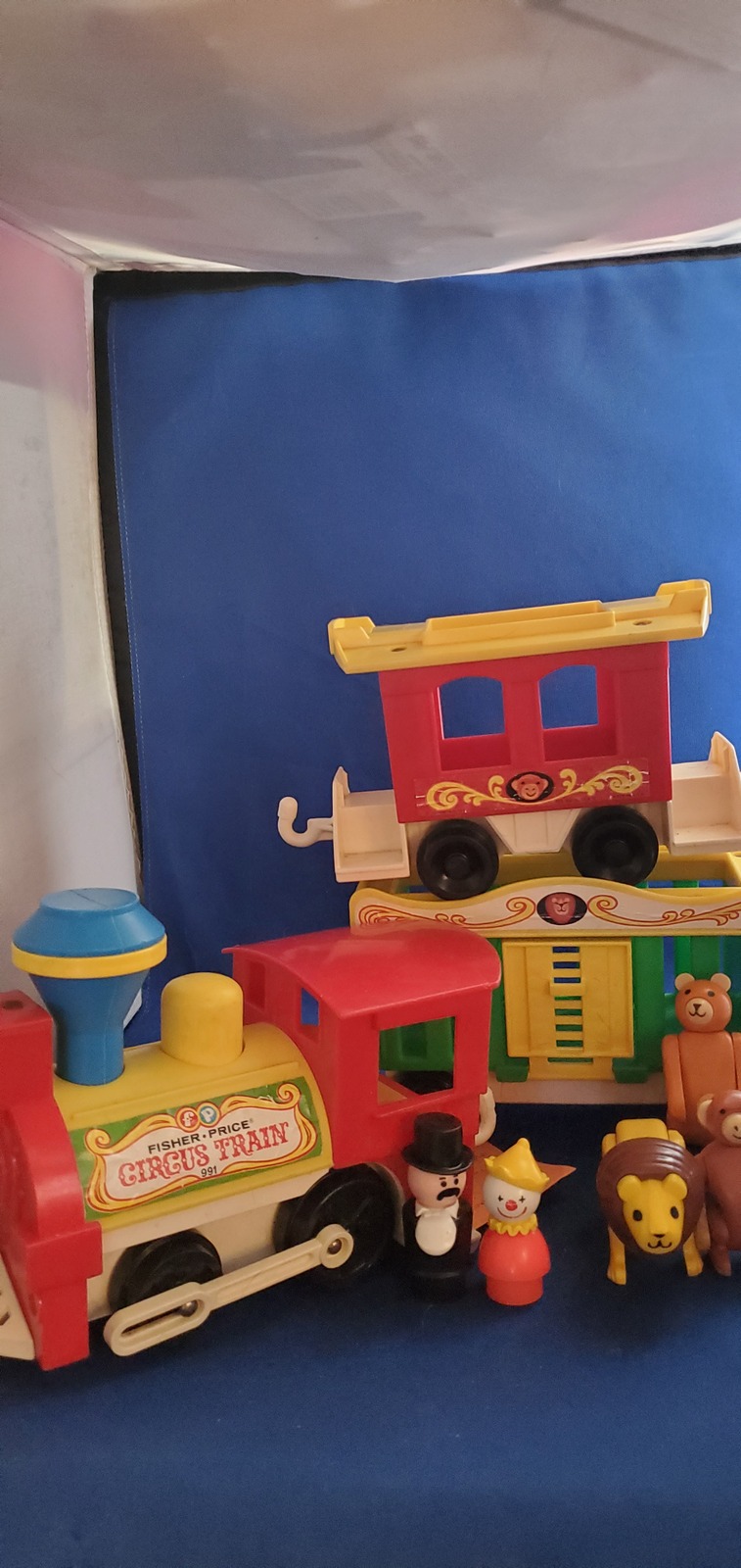 2001 Fisher Little People Musical Zoo Train 77948 for sale online 