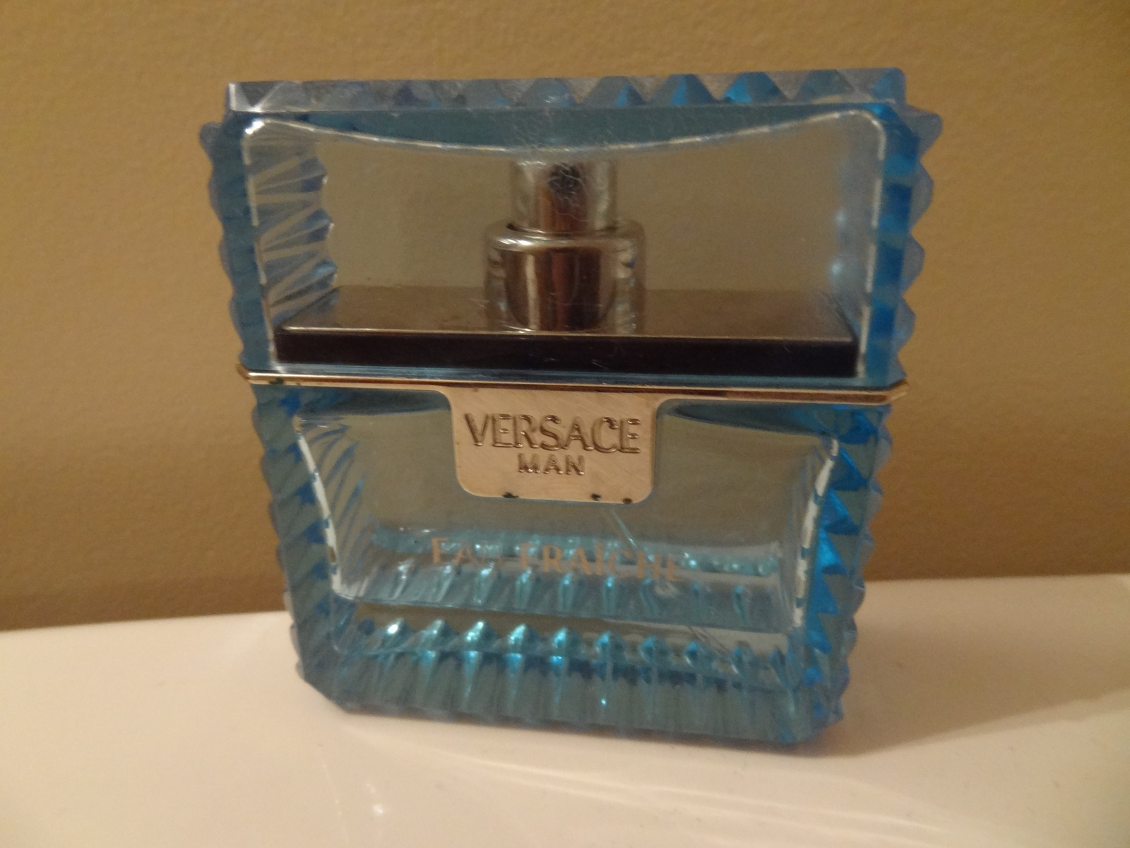 VERSACE MAN EAU FRAICHE by GIANNI VERSACE 1.7 OUNCE BOTTLE COLOGNE 30