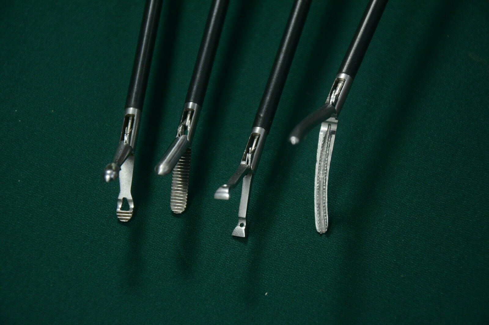 Laparoscopic Debakey Curved Babcock Standard Grasper Surgical