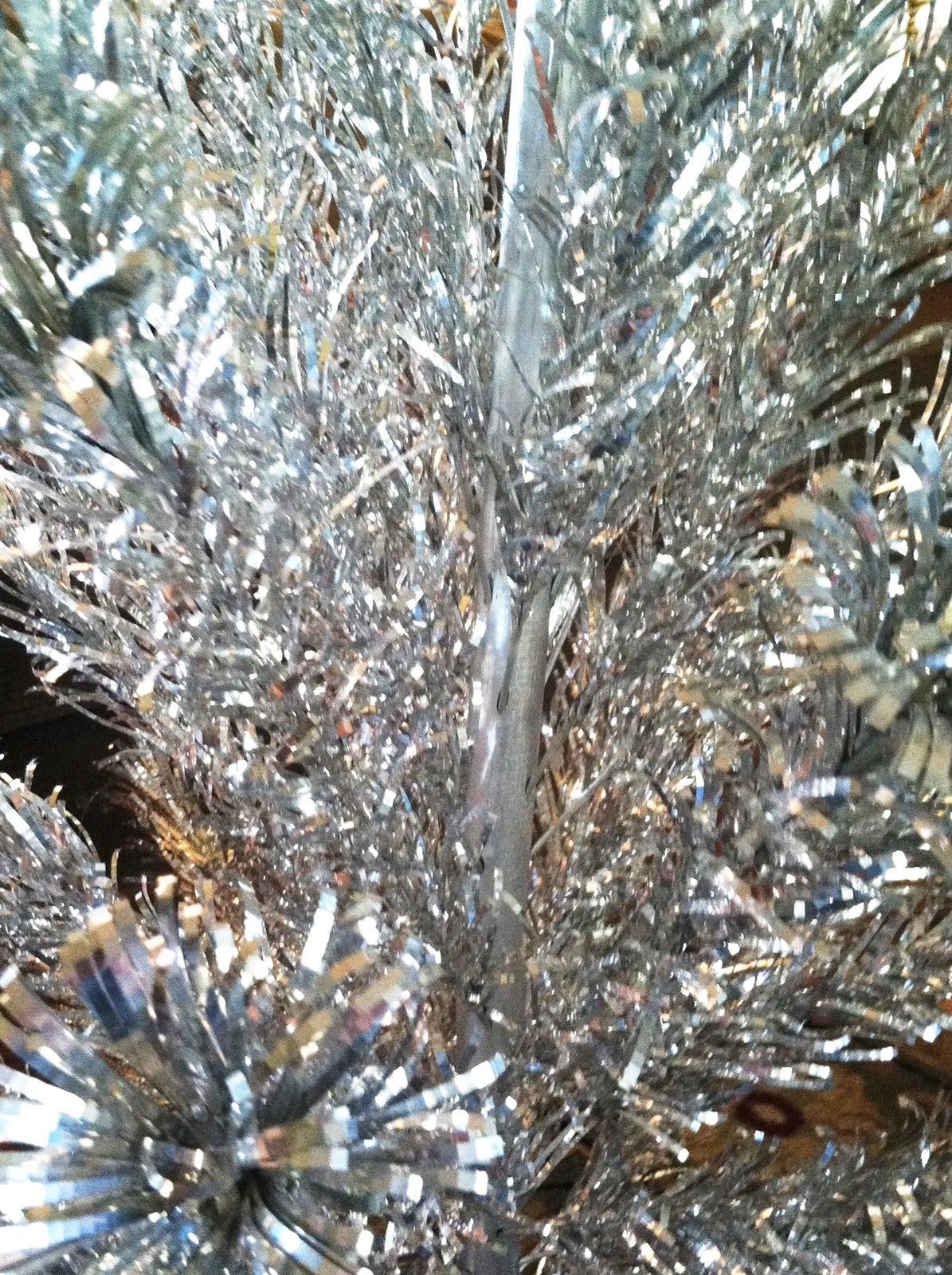 4 ft Evergleam Aluminum Christmas Tree 55 Branches Original Box Sturdy