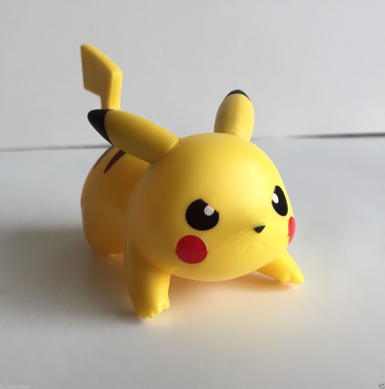 happy meal pokemon pikachu