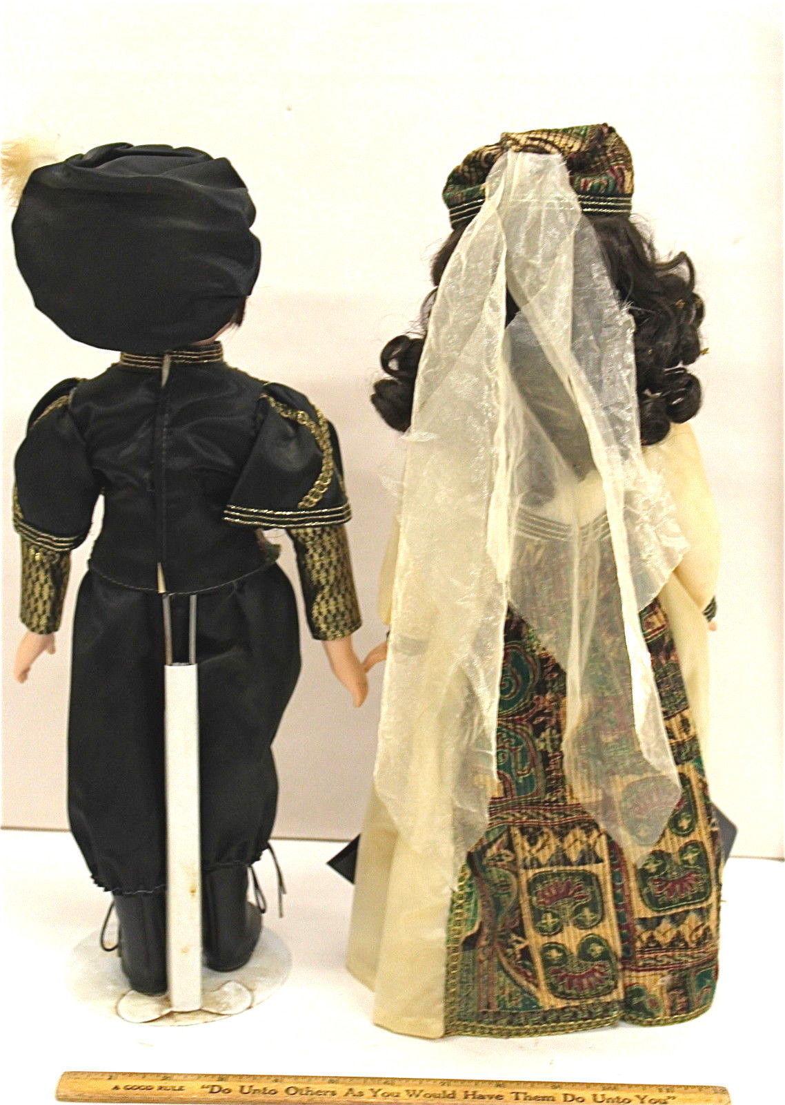 romeo and juliet figures