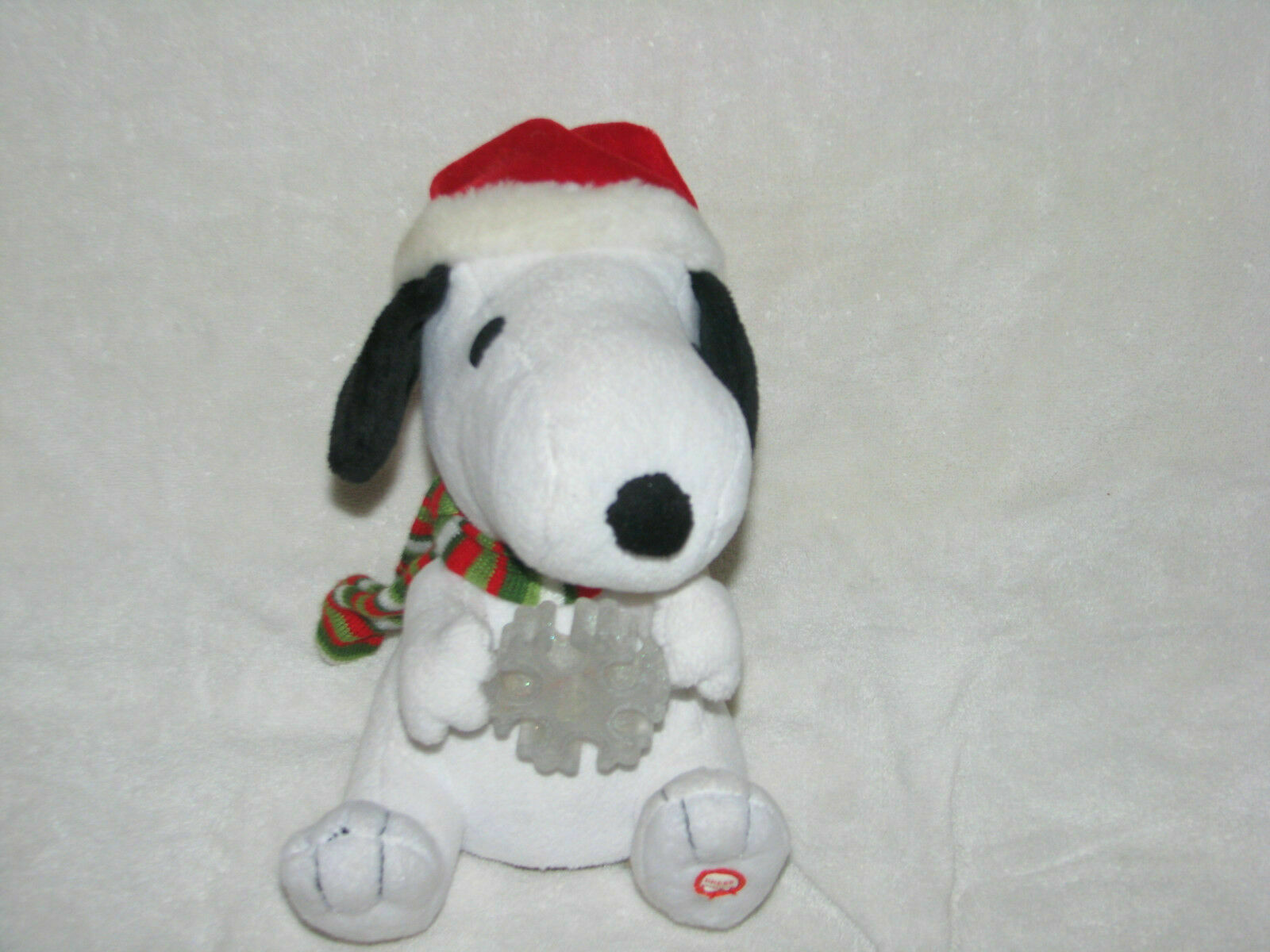 peanuts musical snoopy christmas plush 12 inch