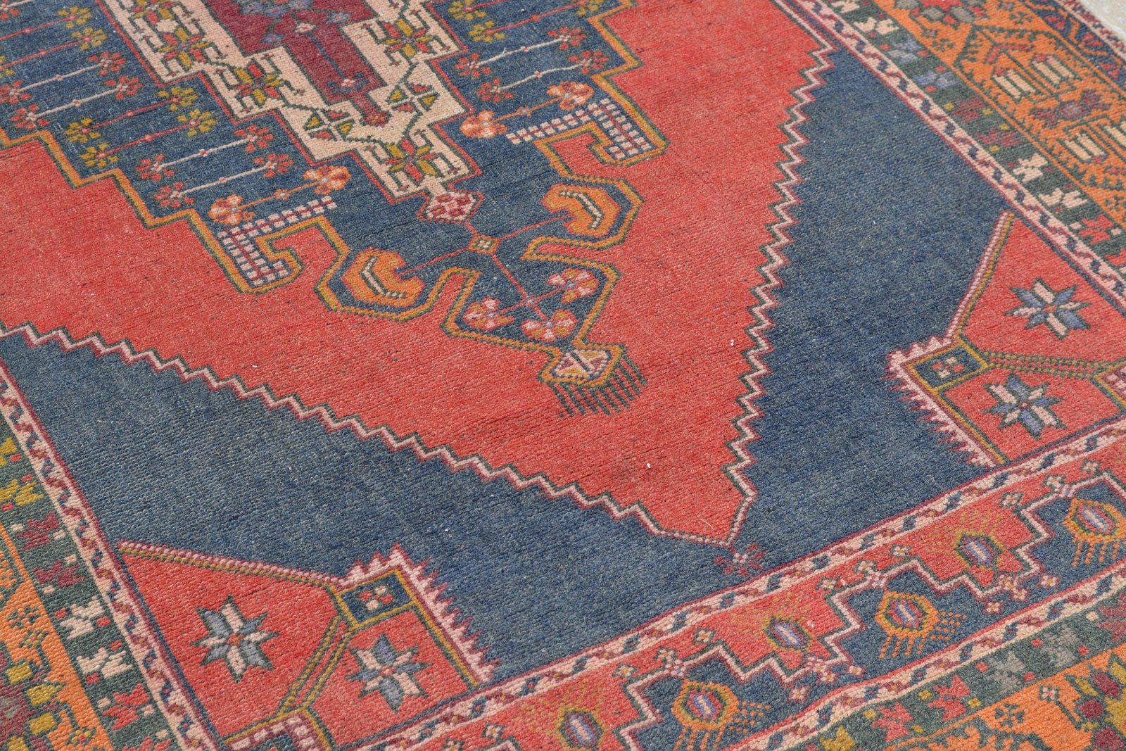 Wool area rug, african rug, kelim rug, kitchen rugs, vintage area rug