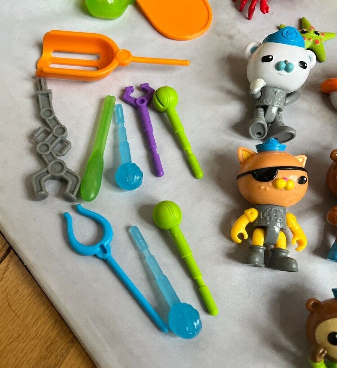 Mattel Octonauts Orange Playset & Octolab Figures Animals weapons