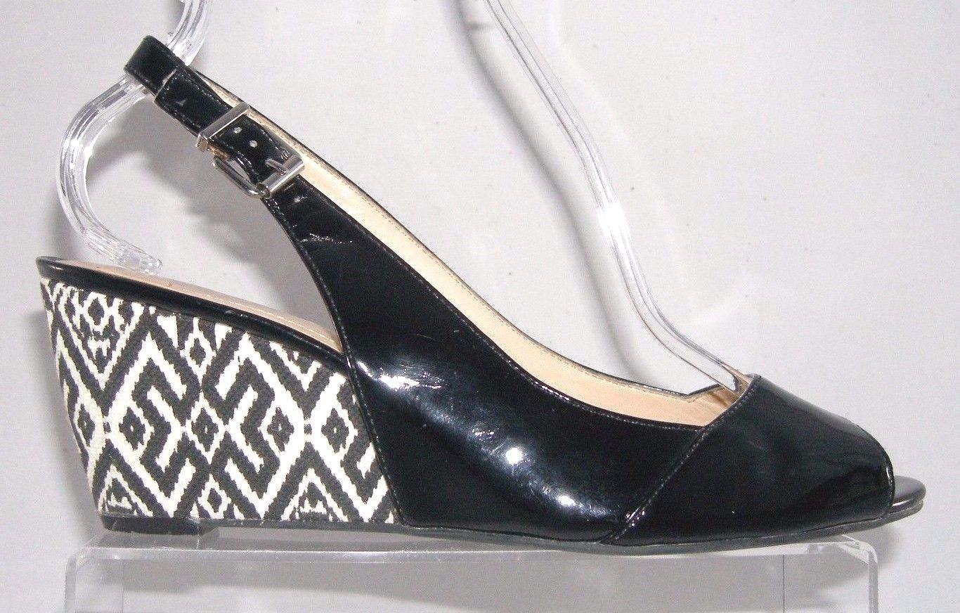 bcbgeneration strappy shoes