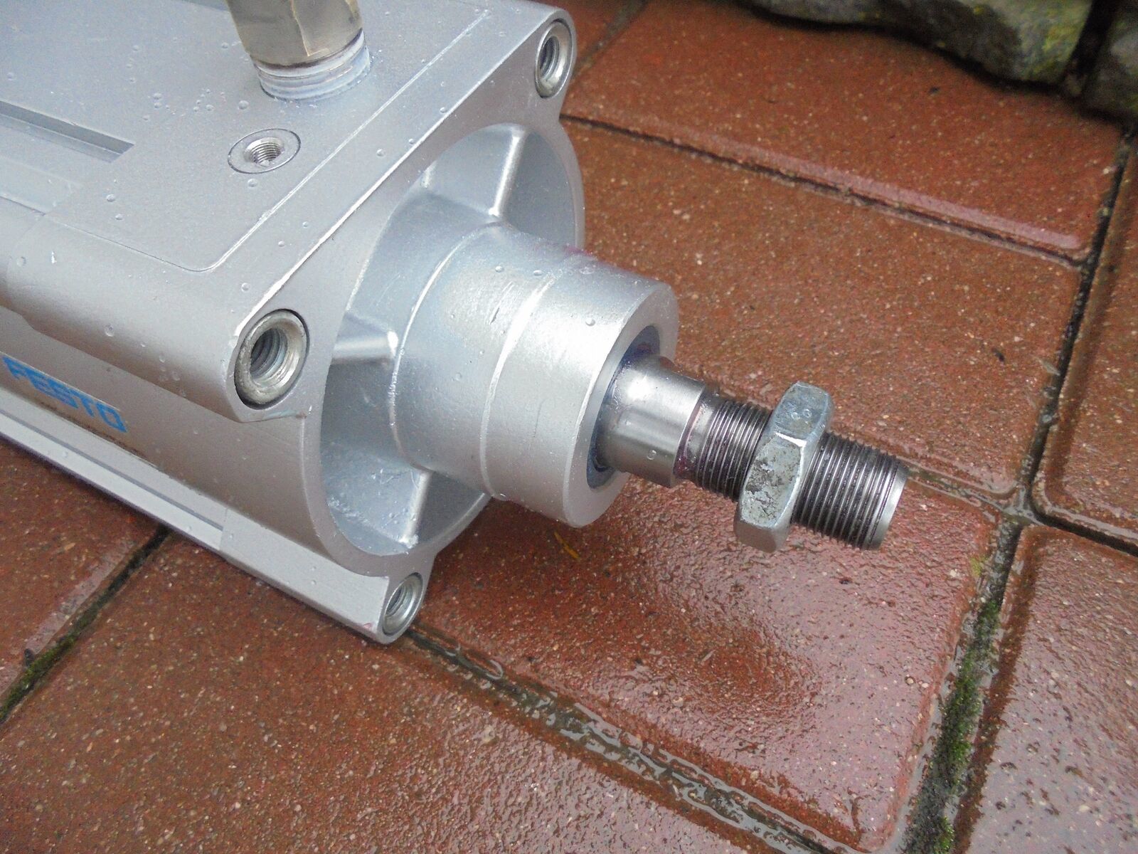 FESTO PNEUMATIC ACTUATOR DSBC100350PPVAN3 / 1 0779 Hydraulic