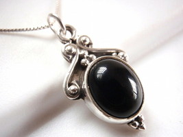 Black Onyx Accented Pendant 925 Sterling Silver Ethnic Tribal Style New - $14.39