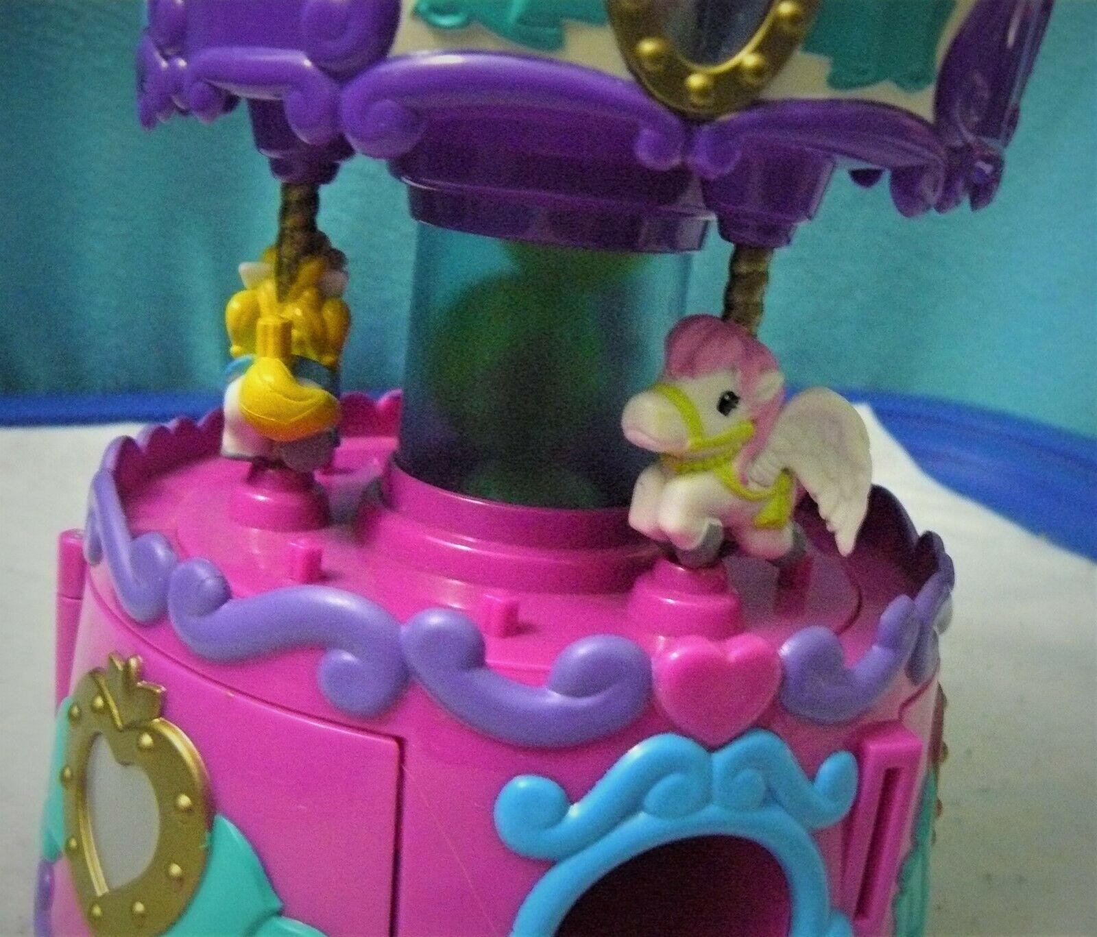 squinkies carousel
