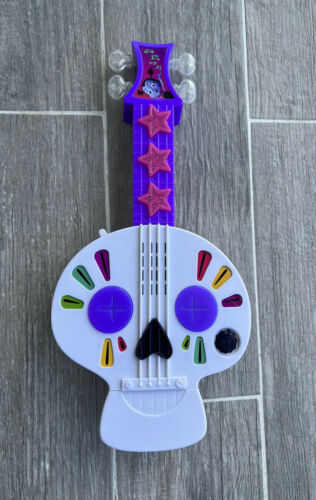 Disney Junior Vampirina Spooktastic Spookylele Guitar Lights And Sounds ...