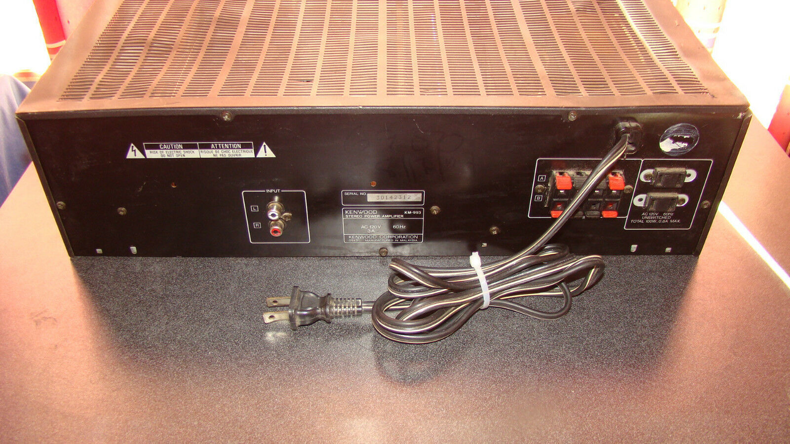 Kenwood KM993 150 Watts Per Channel Stereo Power Amplifier Vintage