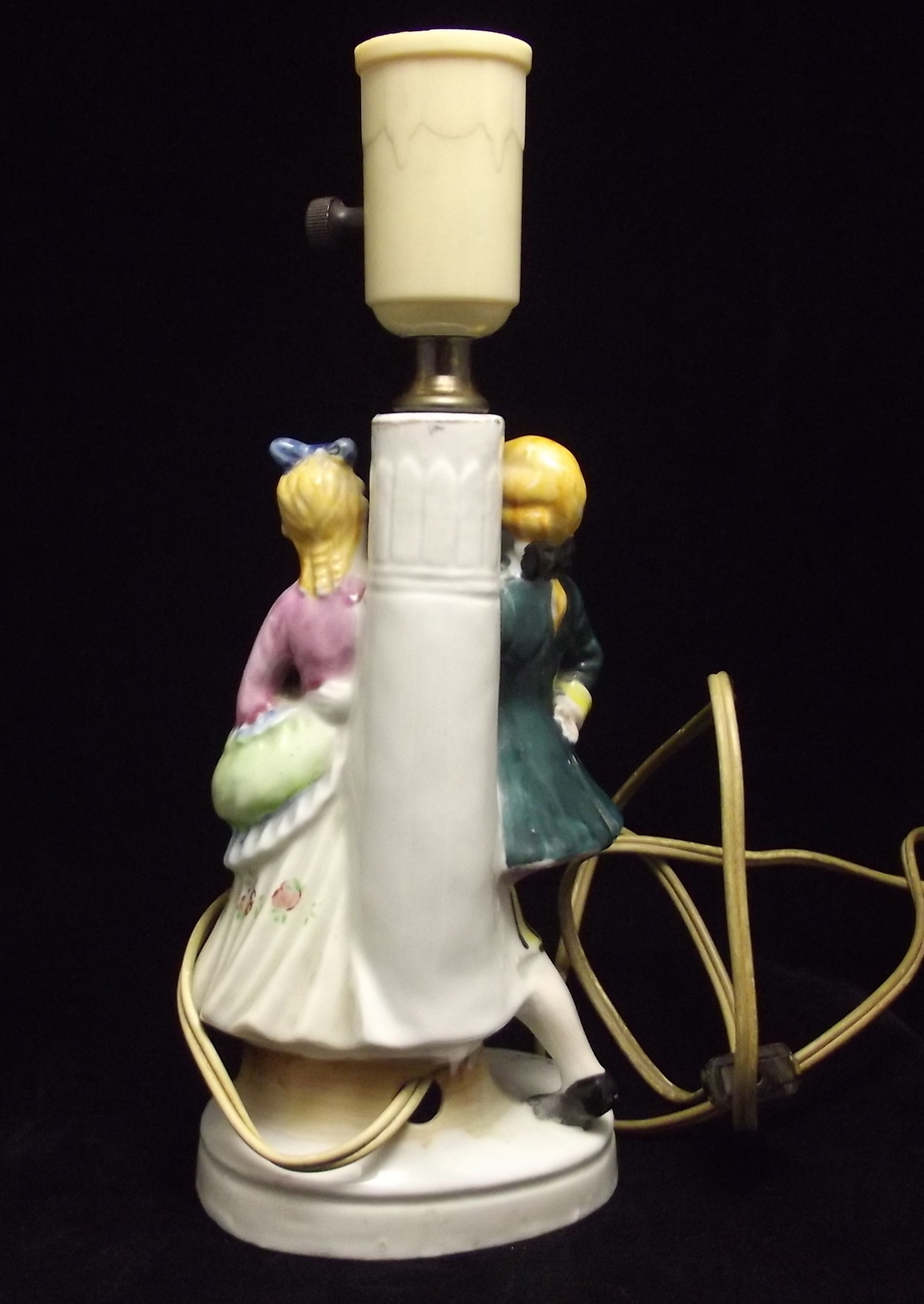 Chikusa occupied Japan ceramic Colonial Couple figural boudoir lamp