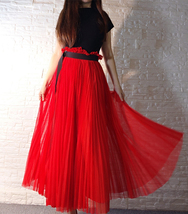 Pleated Tulle Midi Skirt Outfit Women Red High Waisted Pleated Tulle Skirt  image 5