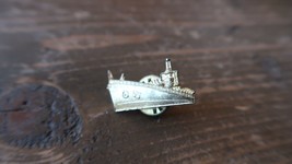 Vintage Gold Tone SS Shipping Boat Lapel Pin 2.7cm - $39.59
