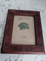 Fetco Mahgny 5x7 Carved Wood Picture Frame - $25.00