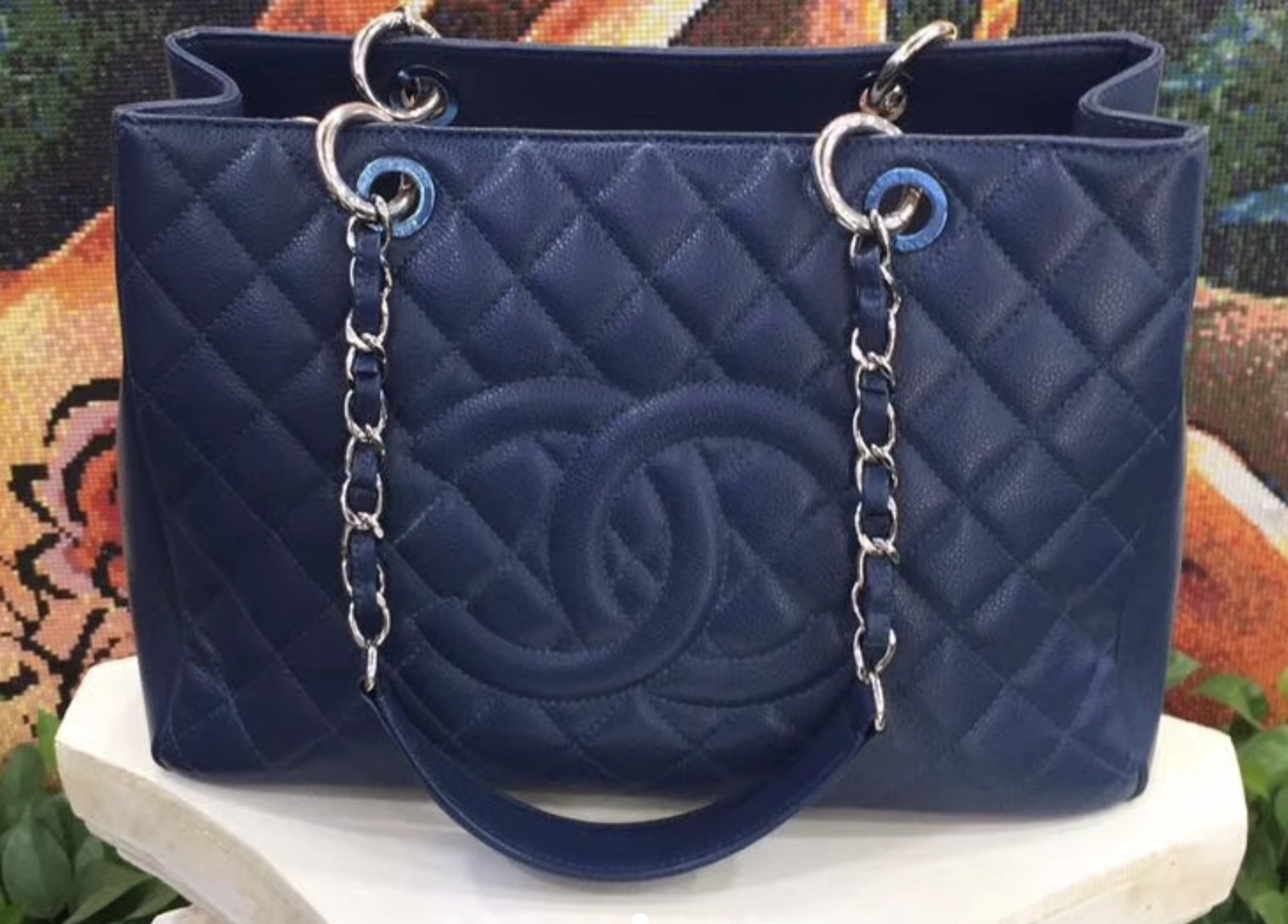 Chanel Quilted Handbags | IQS Executive
