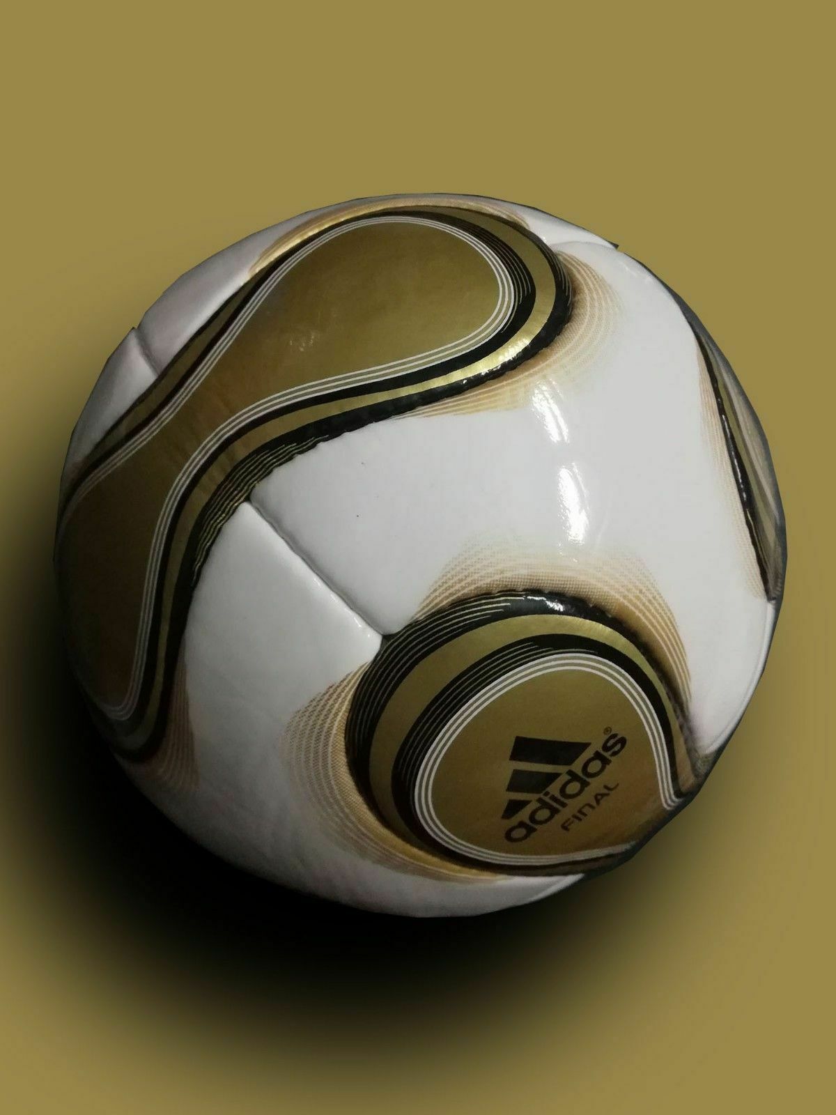 2006 wc final ball