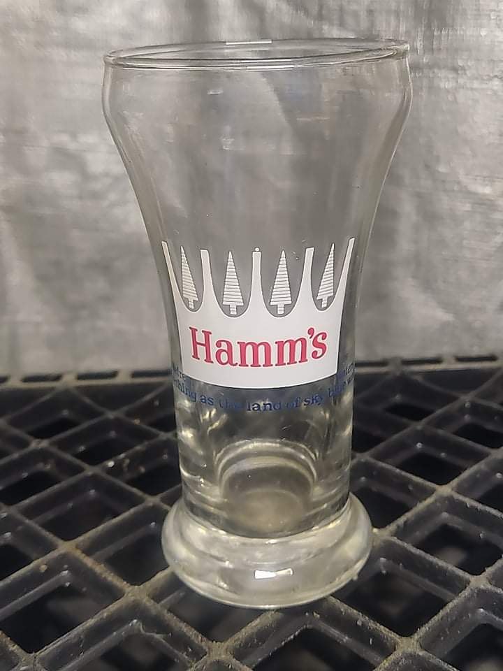 Vintage 1960's Hamm's WHITE PINE RED Sham Style Beer Glass 7oz Bar Glass - £4.00 GBP
