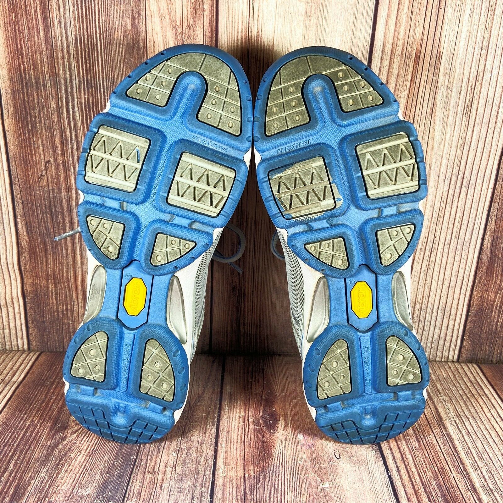 Abeo Aero 2.0 Orthotic Walking Shoes Vibram and similar items