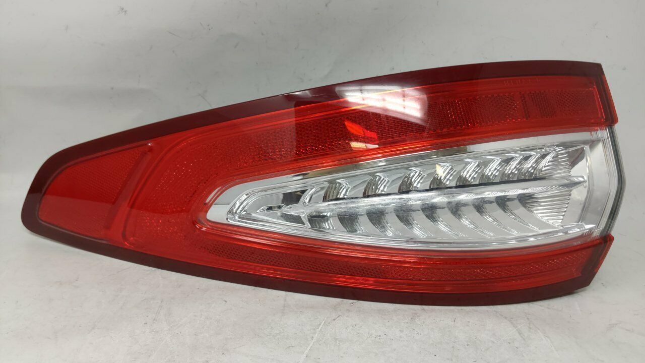 2013-2016 Ford Fusion Passenger Right Side Tail Light Taillight Oem ...