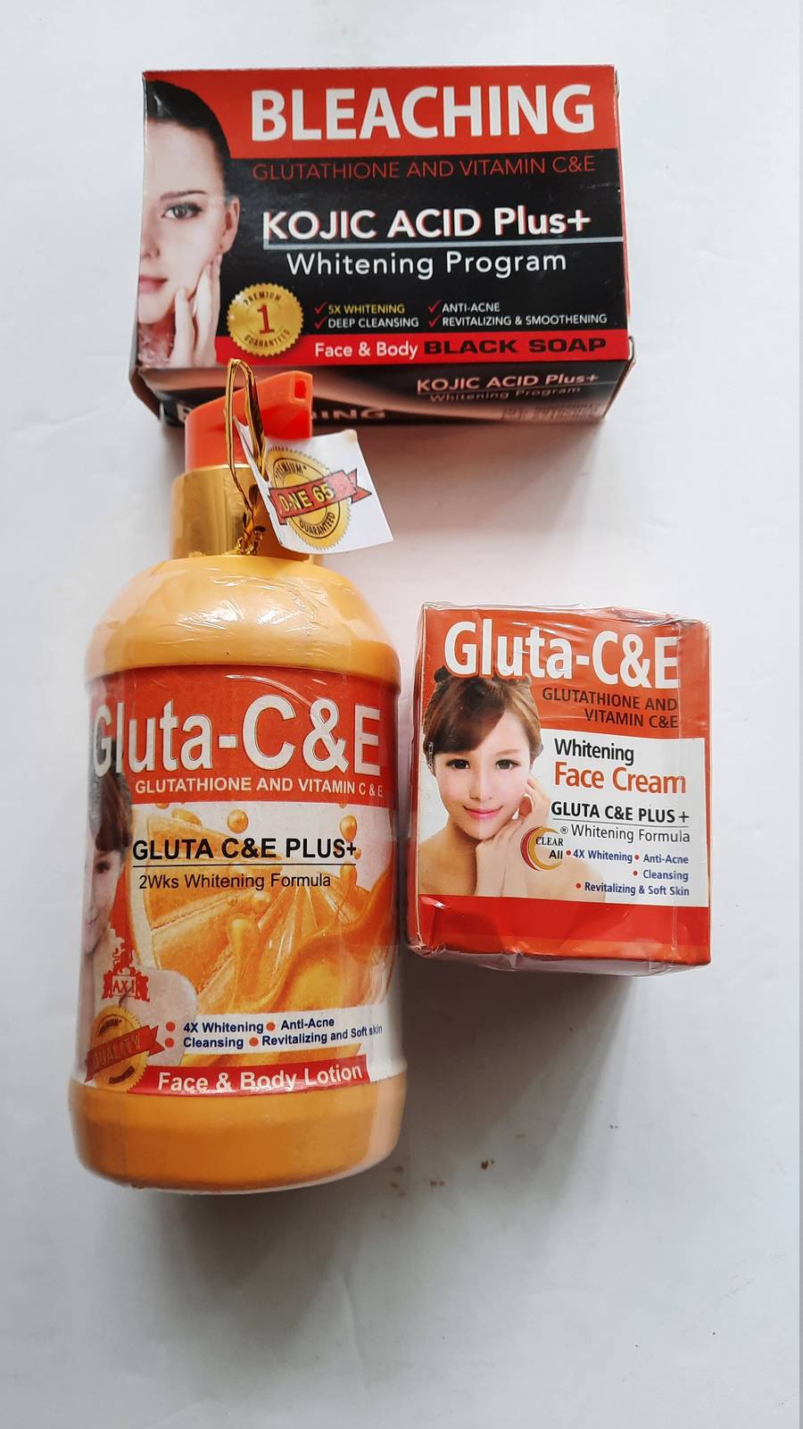 3 in 1 Gluta- C &E set:body lotion,face cream,soap