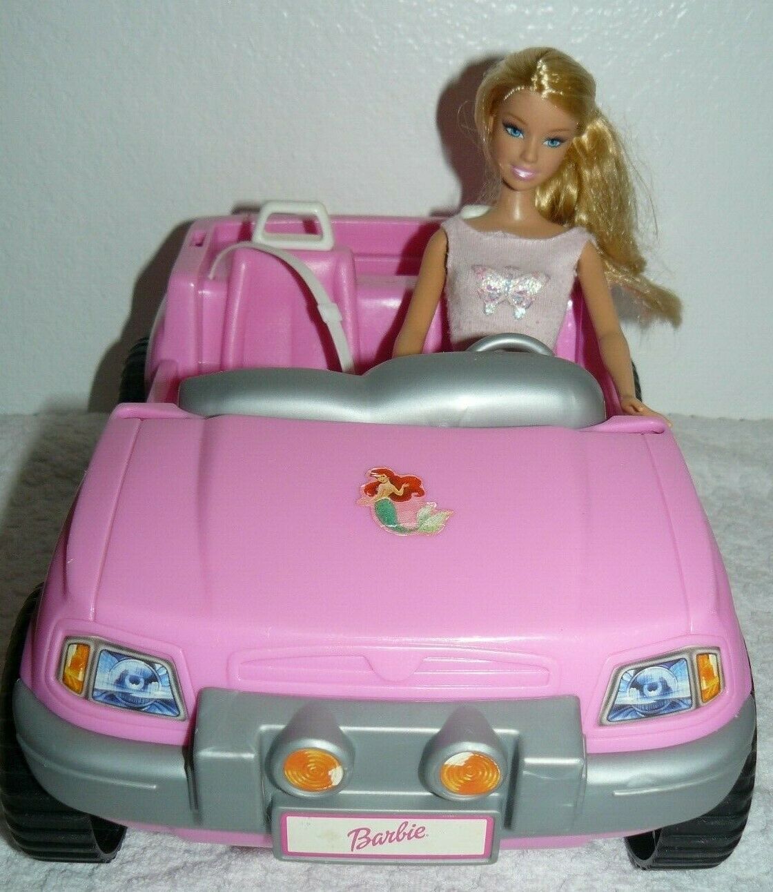 barbie pink suv