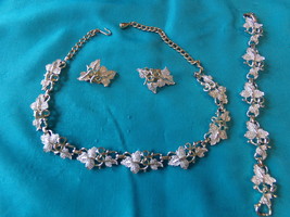 Vintage Sarah Coventry Necklace, Bracelet, and Clip Earrings Set - $29.75