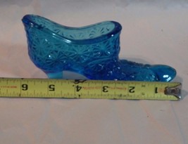 Fenton 6" Glass Blue Slipper/Shoe with Pinwheels Design - $18.32