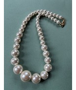 Vintage Chunky Faux White Pearl Graduated Bead Classy Necklace – 16 inch... - $13.09