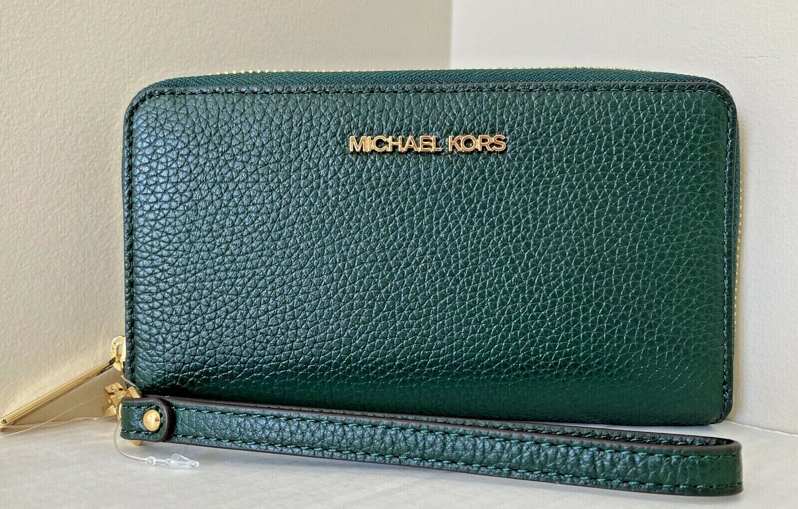 New Michael Kors jet set travel large flat phone case wallet racing green