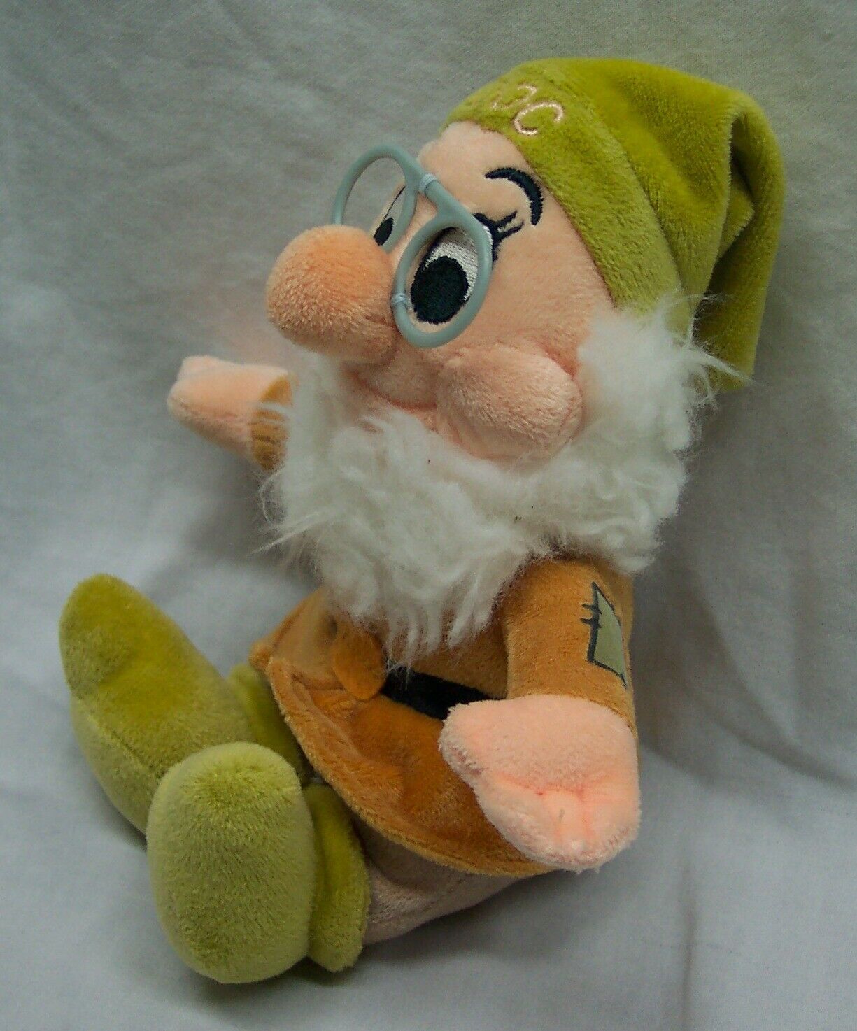 snow white and the seven dwarfs plush