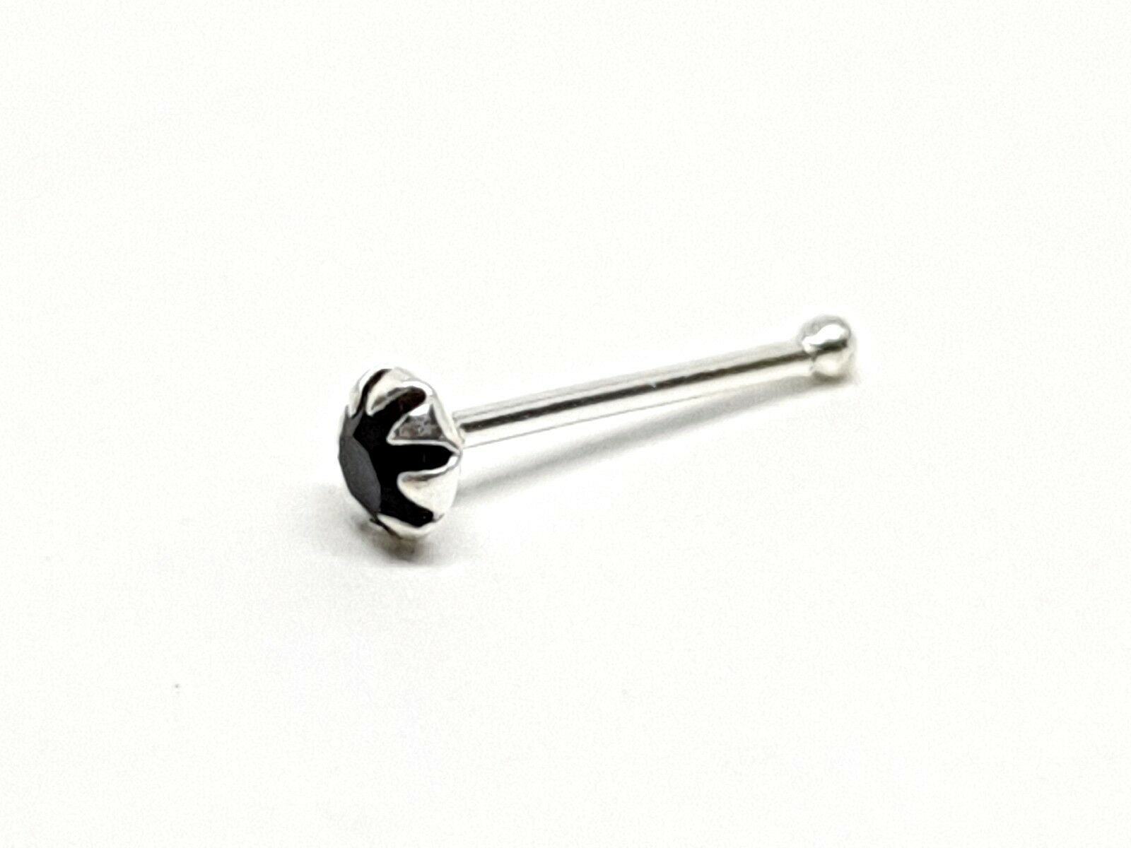 0.6 mm nose stud