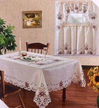 Alani Flowers Elegant Embroidered Decorative Tablecloth For 4 Chairs 54”x82” - $53.89