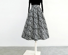 Women Black Zebra Pattern Pleated Midi Skirt Winter Wool Pleat Midi Party Skirt image 7