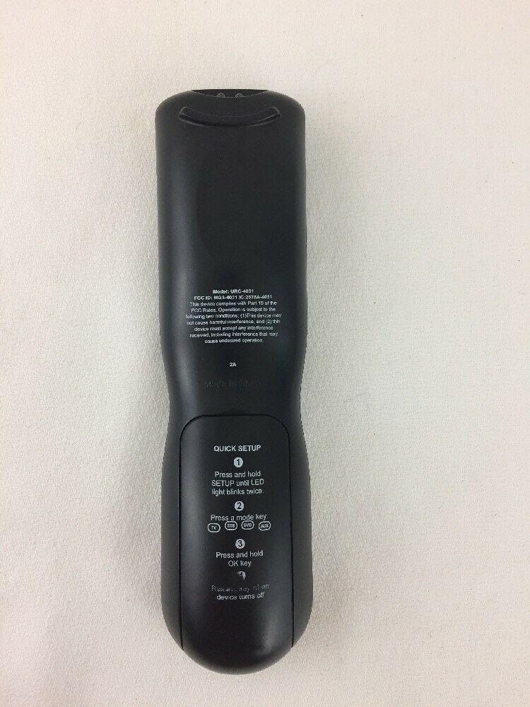 Entone Universal Remote Control Model URC-4031 w/ Battery Cover Black A ...