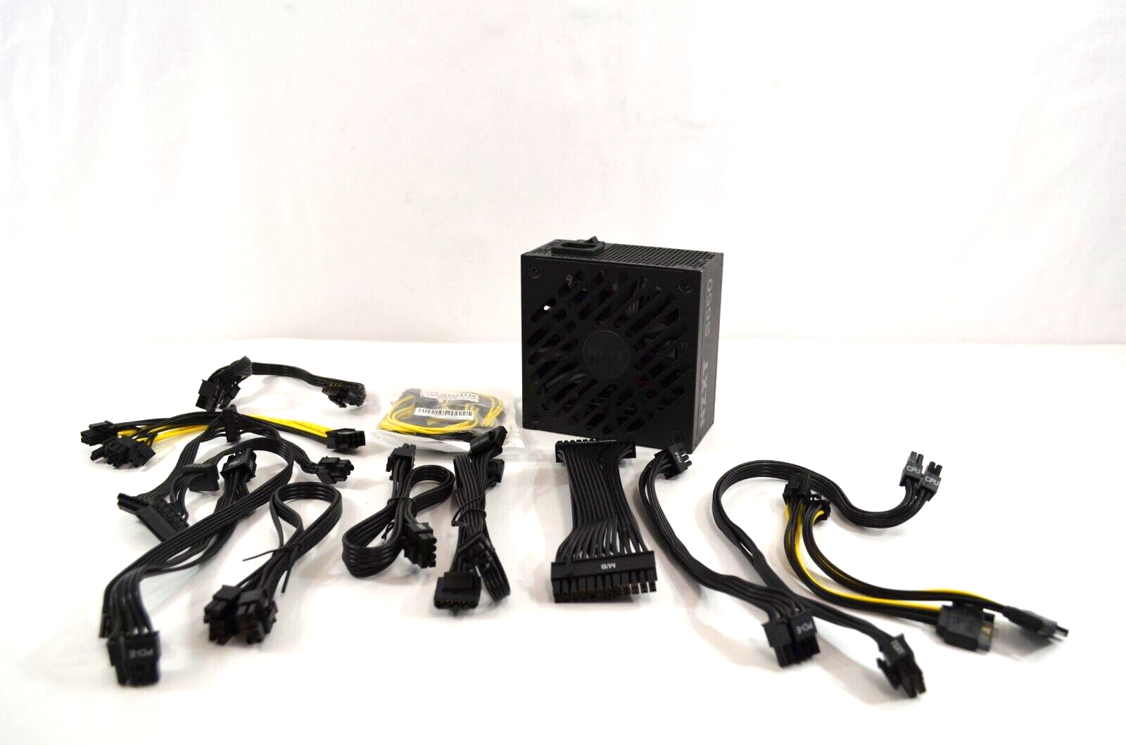 NZXT S650 650W 80 Plus Gold ITX Switching Power Supply NP650M Power