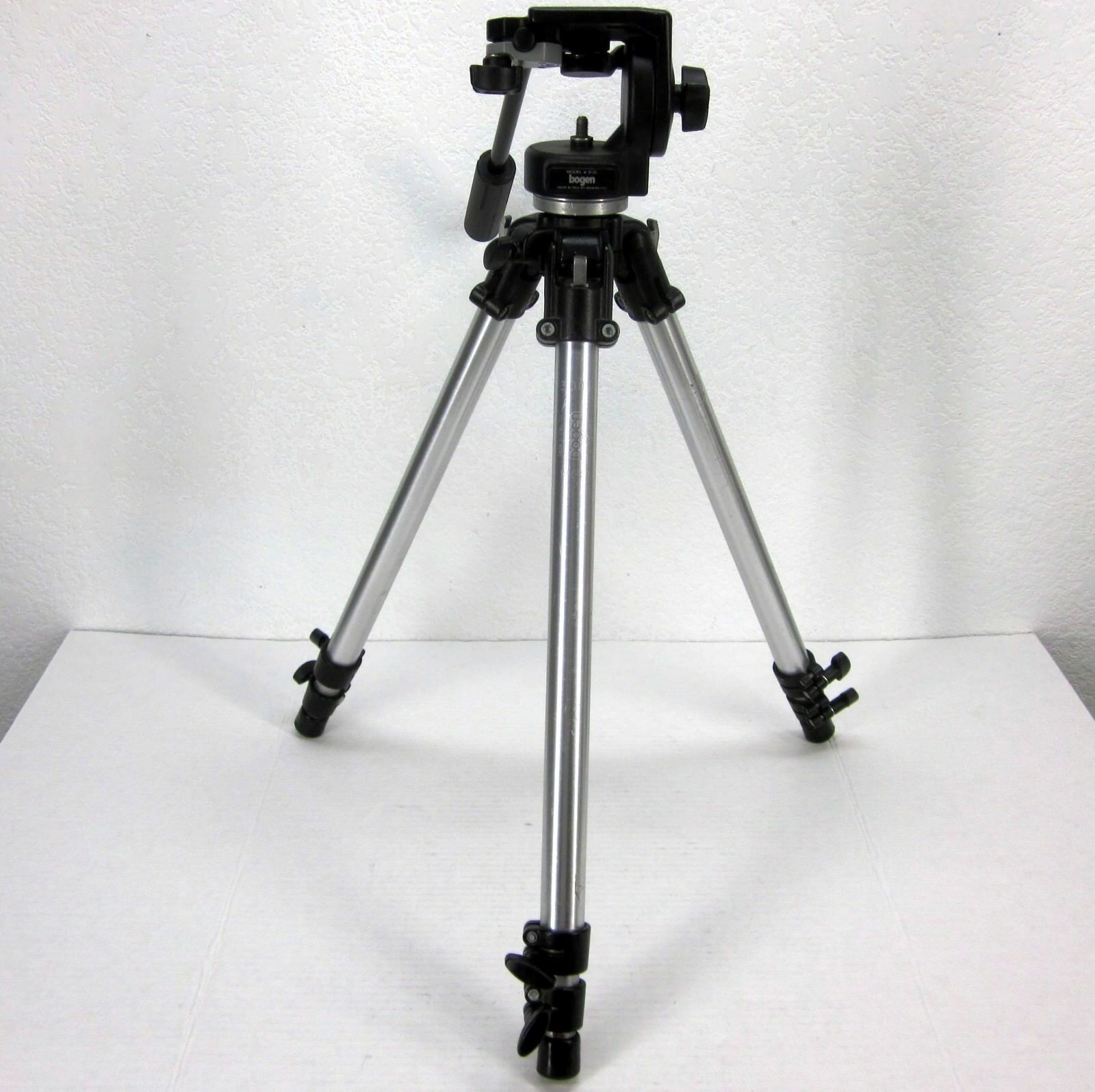 3001 Bogen Manfrotto Tripod With #3130 Head Made In ITALY missing a ...