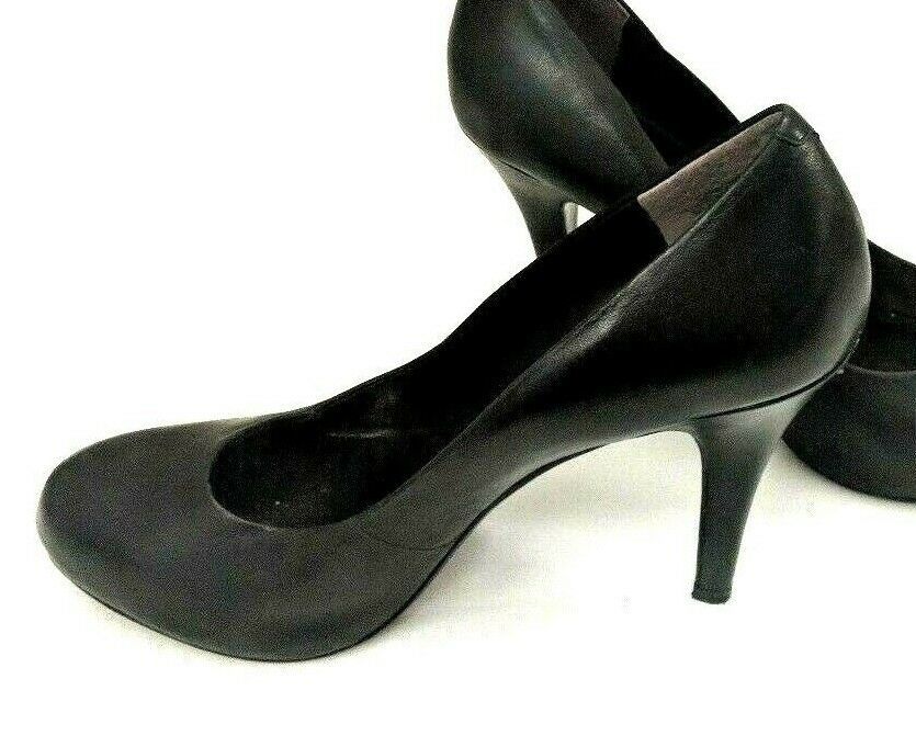 9 west black pumps
