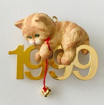 Kitty Cat Hallmark Christmas Ornament Fabulous Decade #10 in Box 1992 - $19.34