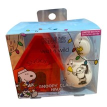 Peanuts Wet n Wild Limited Edition Makeup Snoopy Claus Haus Sponge & Case Set - $18.00