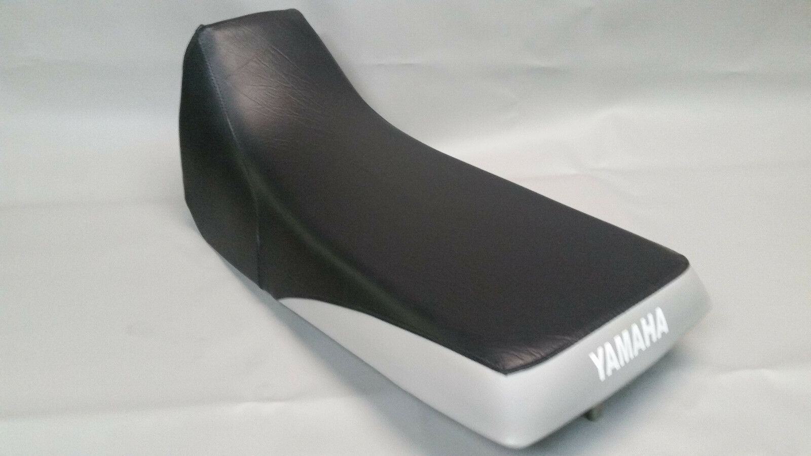 Yamaha Blaster 200 Seat Cover YFS200 in SOLID BLACK or 25 Colors (ST