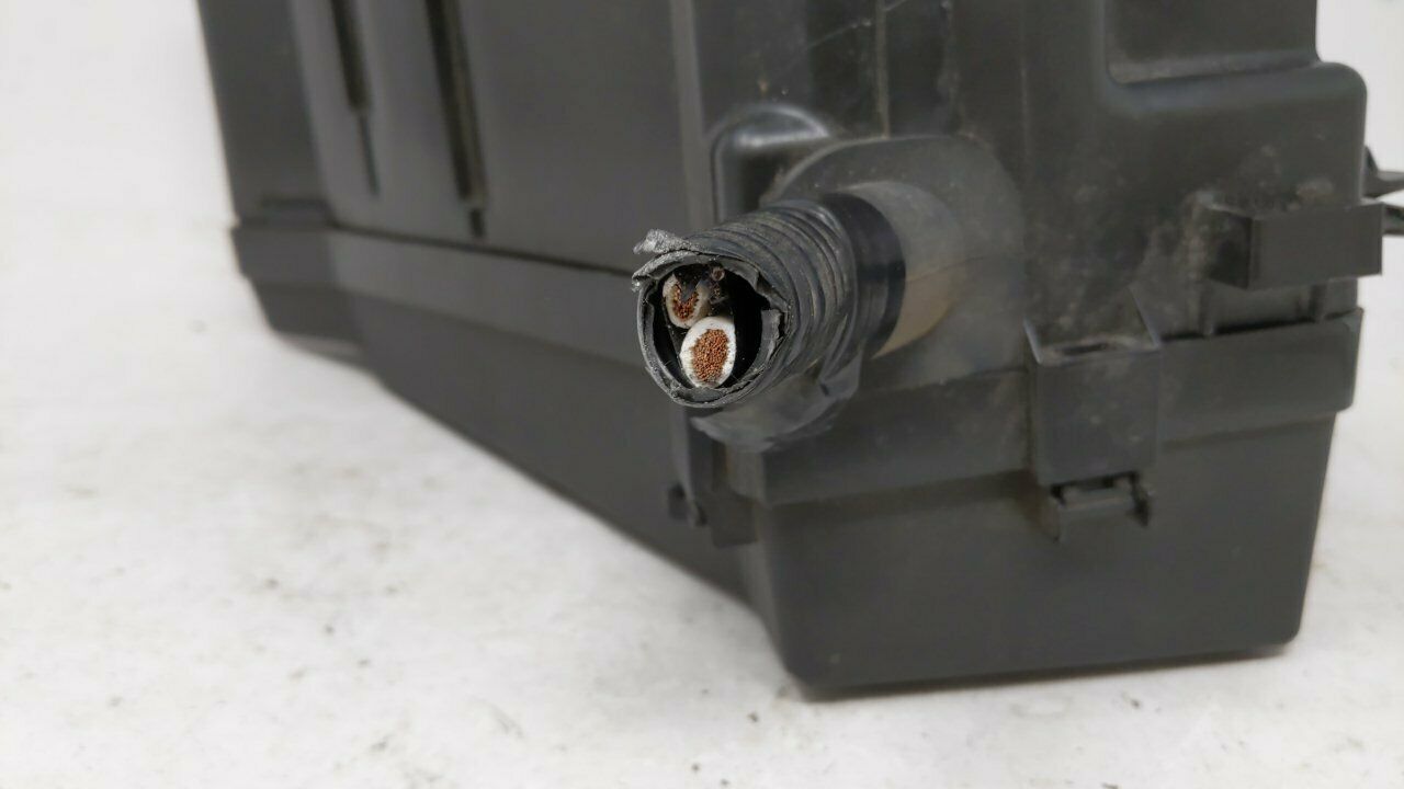 2010-2013 Subaru Forester Fusebox Fuse Box Relay Module Mb100200b 59171